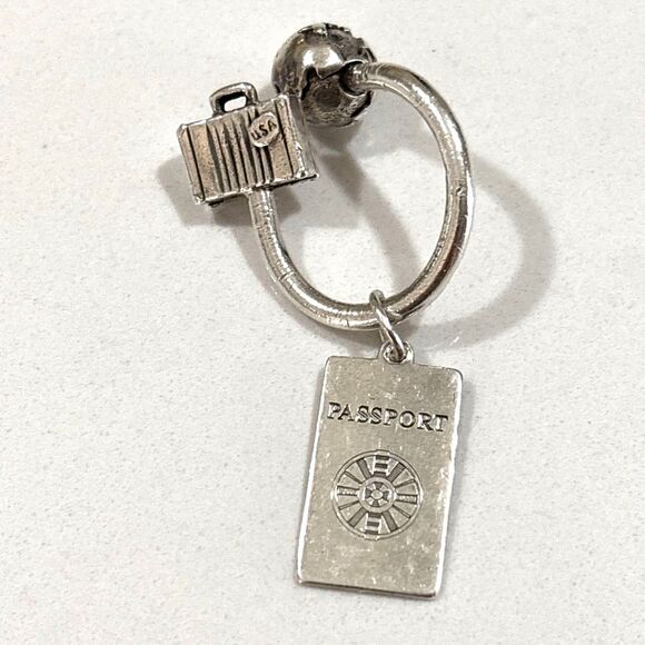 Rare Tiffany & Co 925 Silver Globe Passport Suitcase USA Key Ring Key Chain - Picture 2 of 13